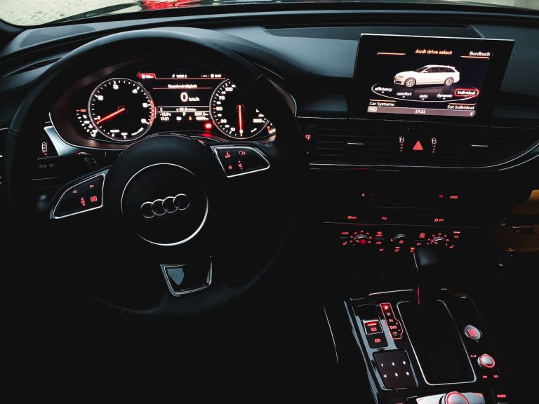 Audi 200 - niezawodność i luksus w jednym samochodzie